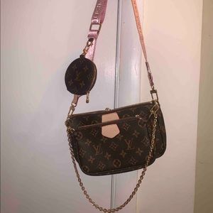 Louis Vuitton crossbody bag